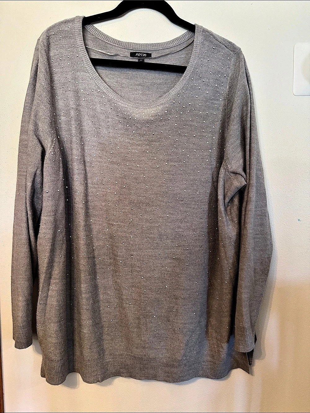 APT.9 Scoop Neck Studded Sweater Size 2X